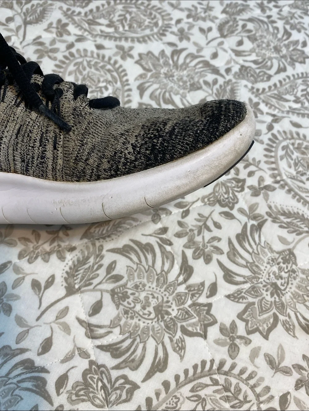 Nike Black & White Knit Running Sneakers